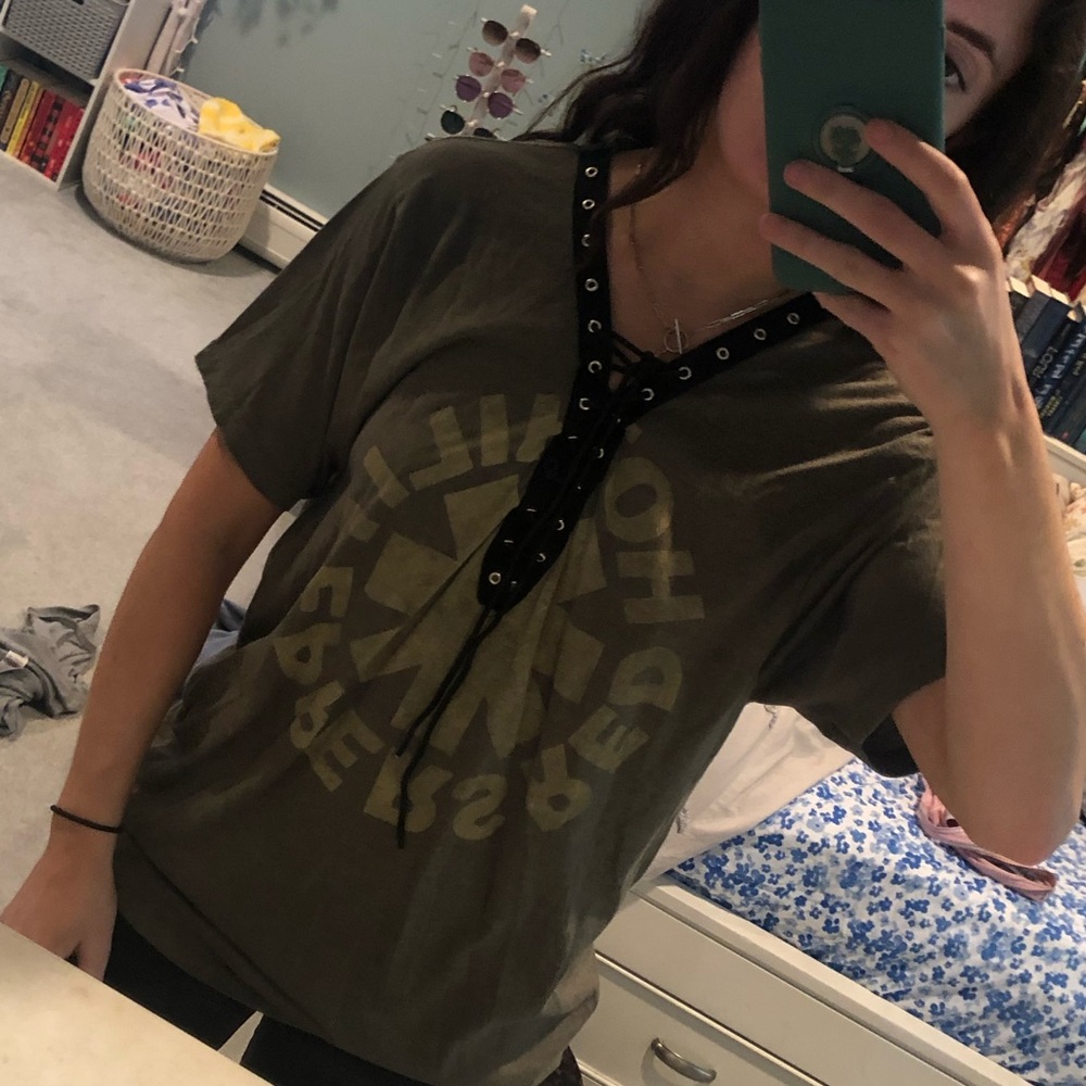 Lace up Red Hot Chili’s Peppers TShirt